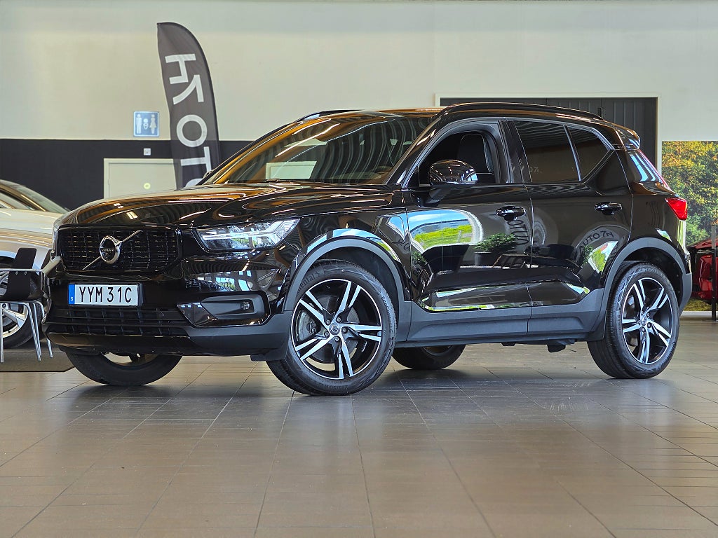 Volvo XC40 Recharge T4 DCT / R-Design / Harman Kardon / Backkamera