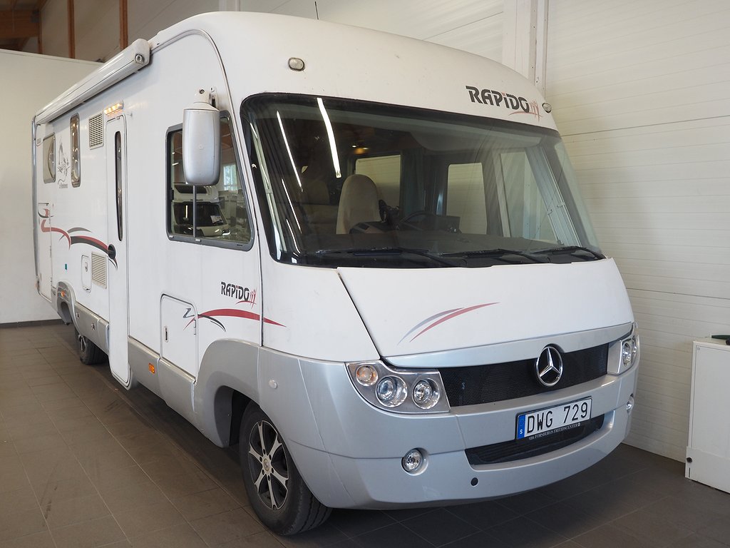 Rapido M996 Mercedes Benz I Aut I 150hk I Långbäddar 2007