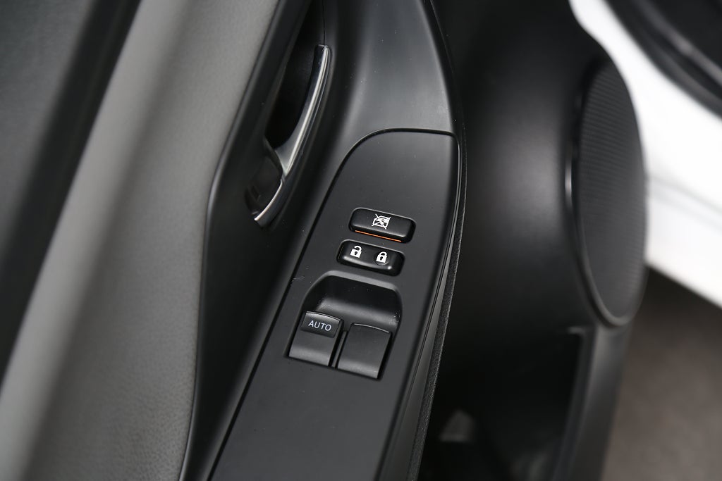 Toyota Yaris 1,5 Hybrid e-CVT Active Aut 5d Motorvärmare 2020