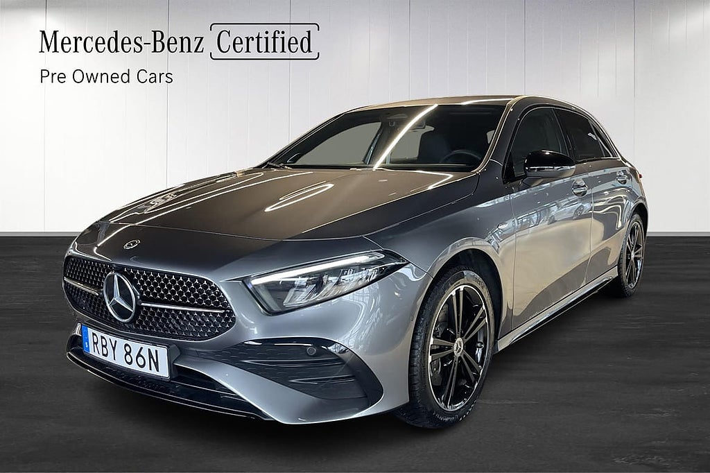 Mercedes-Benz A 250 e AMG Night/Moms