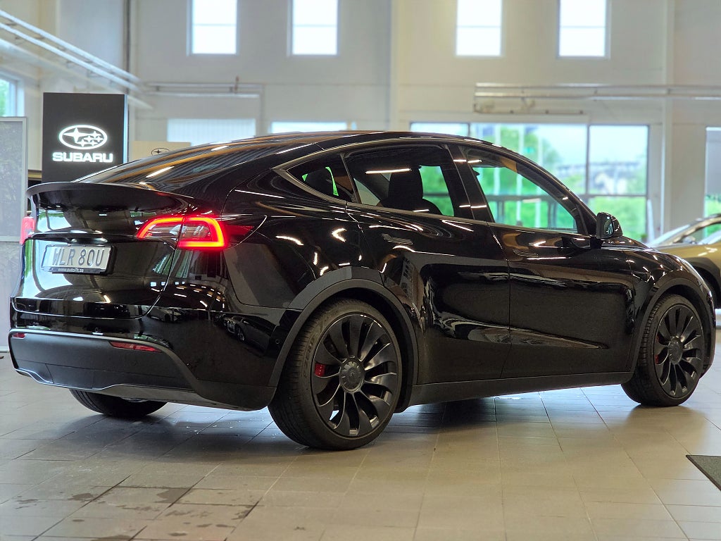 Tesla Model Y Performance