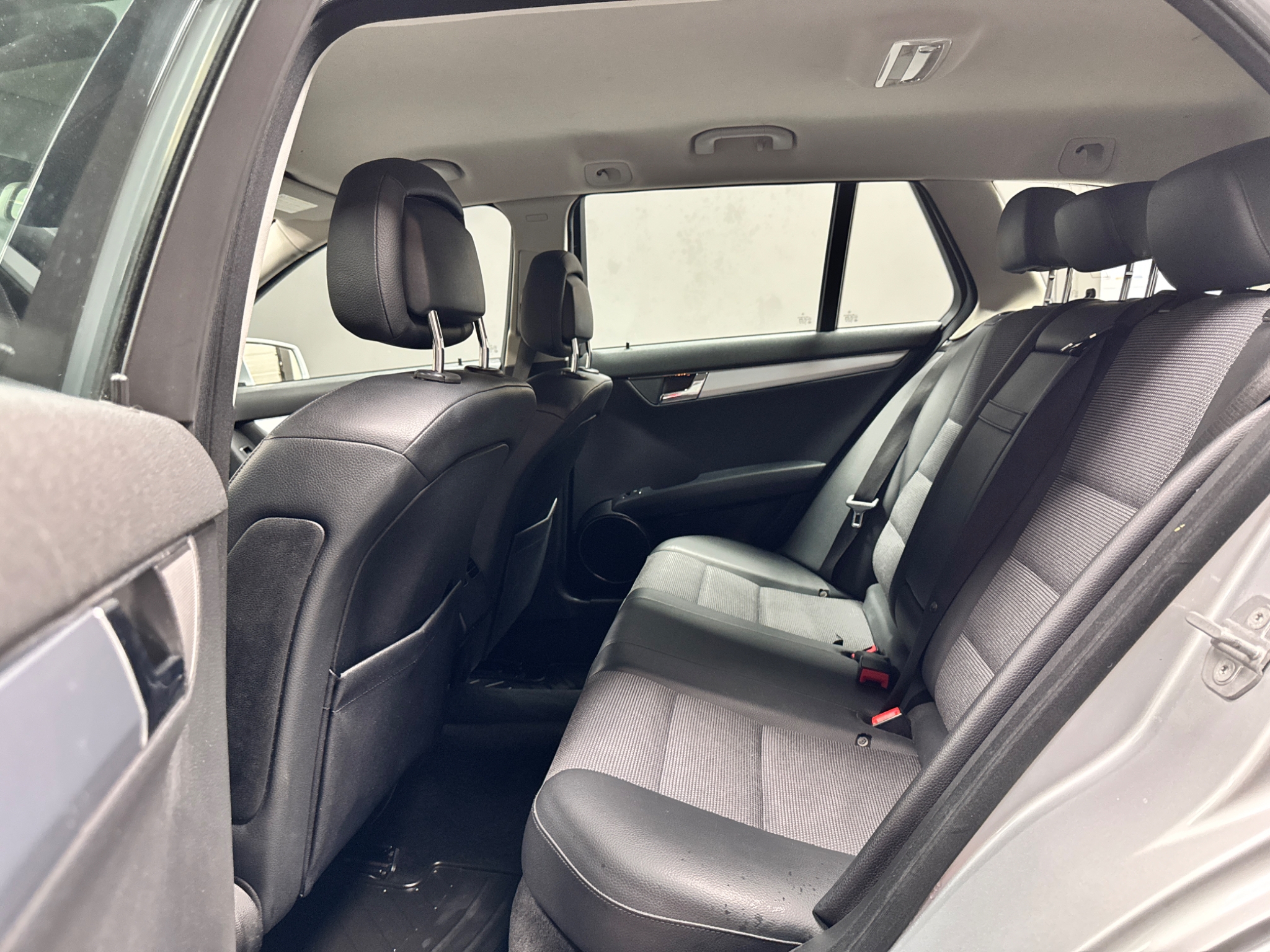 Mercedes-Benz C 2009, photo 6/10