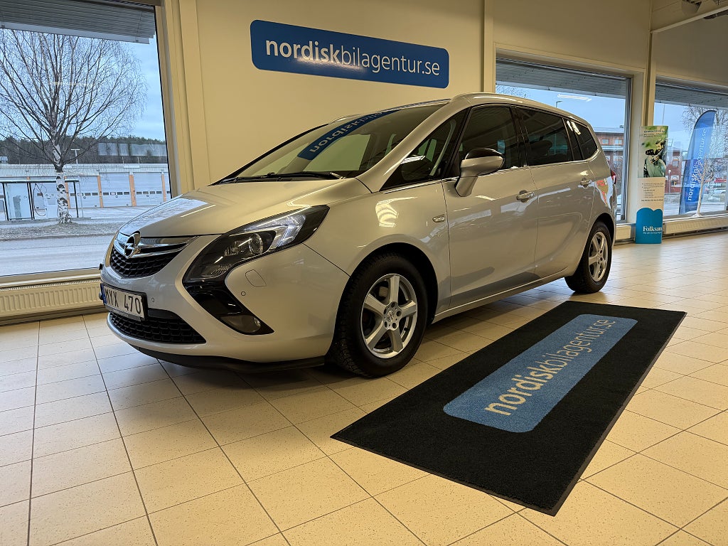 Opel Zafira Tourer 1.4i Turbo 7sits Norrbottensbil*11300mil*