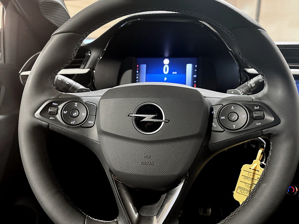 Bild på Opel Corsa GS 1.2 PT 100hk Aut B-KAMERA CARPLAY RATTVÄRME