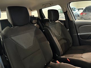 Renault Clio Sport Tourer 1.5 Kamrem bytt Mvärm Psens SoV