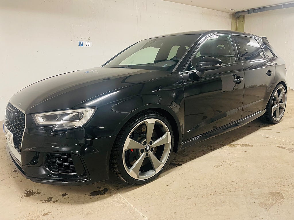 Audi RS3  Sportback 2.5 TFSI quattro Stronic Sv-såld Cockpit