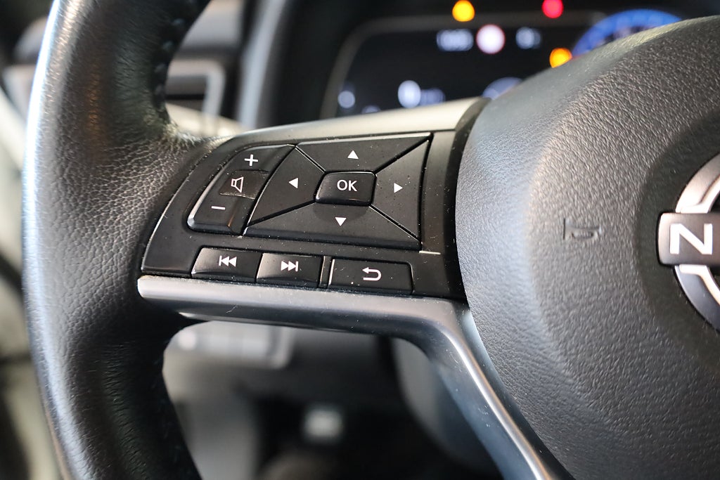 Nissan Leaf 40 kWh Acenta Kamera Navi Leasbar Rattvärme Carplay 2022