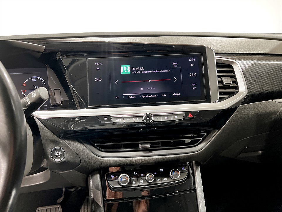 Bild på Opel Grandland Ultimate PHEV 300hk AUt AWD - B-KAMERA,DRAG