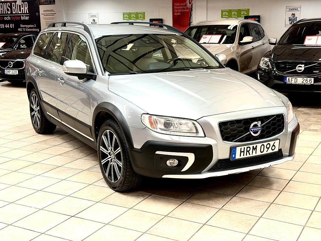 Volvo XC70 D4 AWD Geartronic Momentum Drag 181Hk Välvårdad Navi
