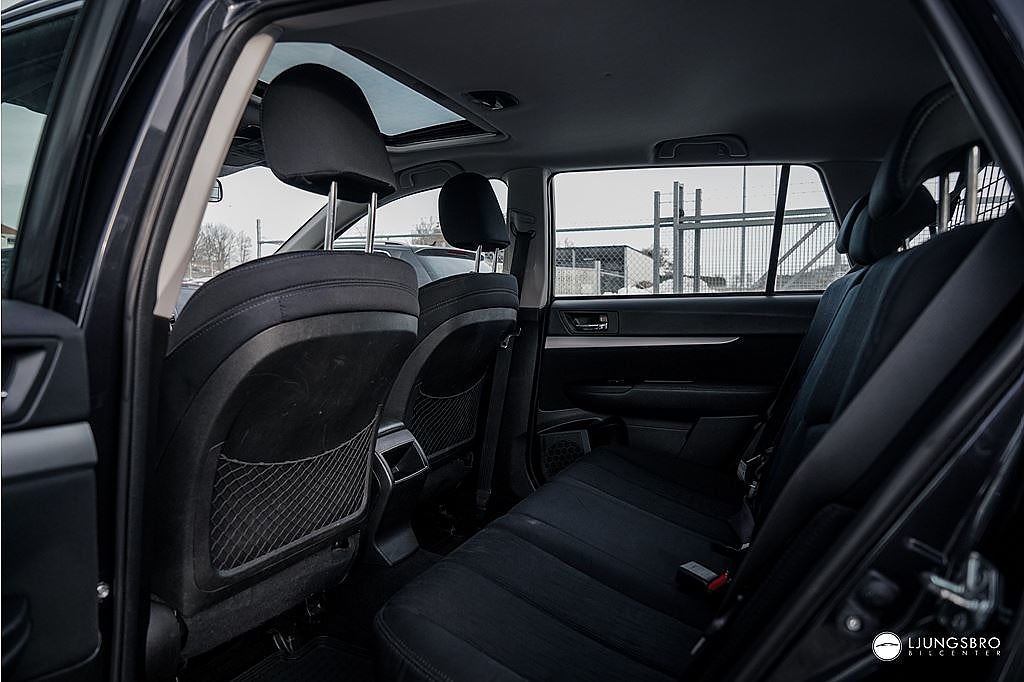 Subaru Outback 2.0 4WD Business 150hk