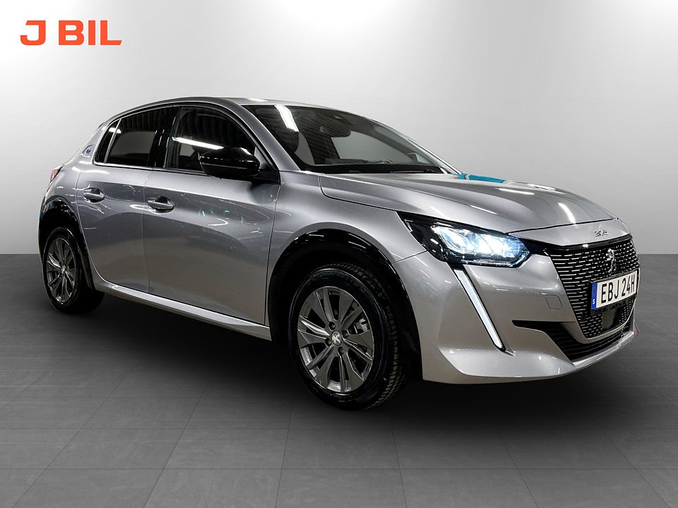 Bild på Peugeot E-208 Allure Pack 50kWh 136hk Aut BACKKAMERA