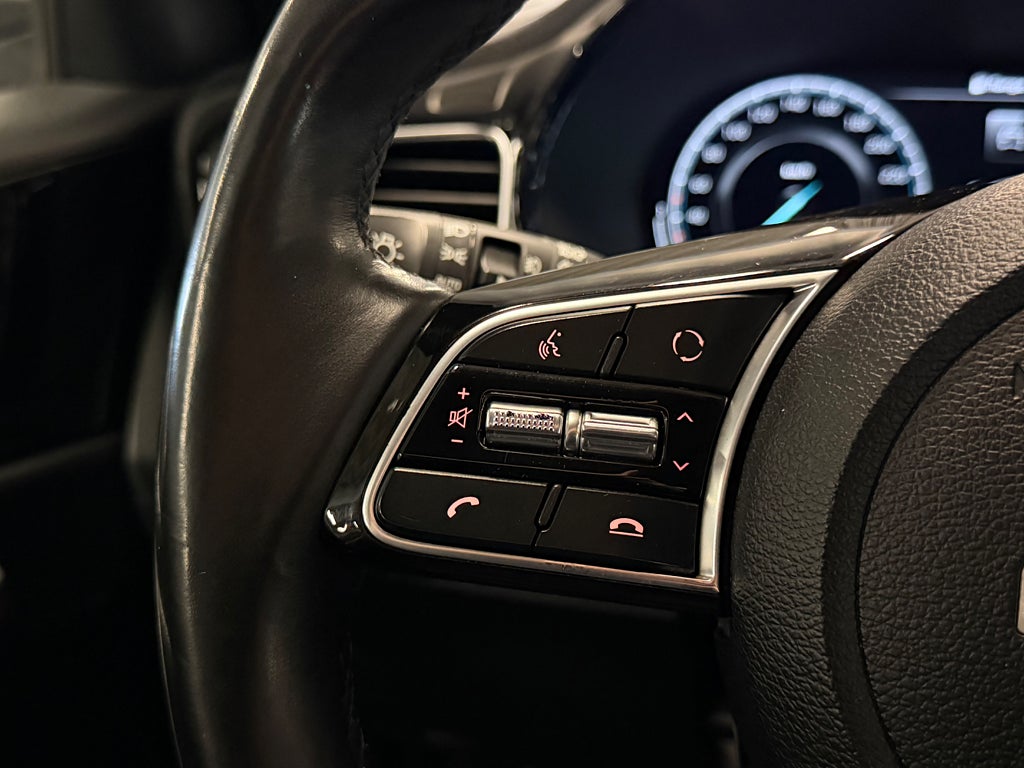 Kia Xceed Plug-in Hybrid Advance Plus Backkamera Rattvärme bild 19
