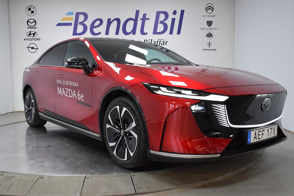 Mazda 6e 68.8 kwh Takumi / Panoramaglastak / Adaptiv Farth.