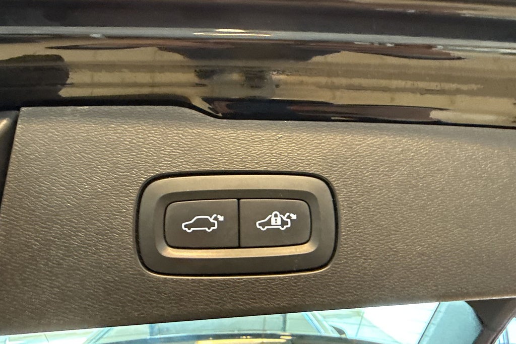 Volvo V60 Recharge T6 AWD Aut Core Edition Kamera Voc Värmare Dra miniatyr 17