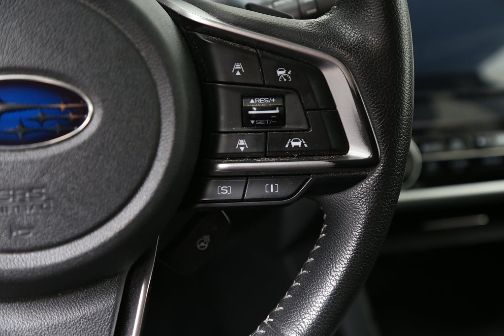 Subaru Outback 2,5i 175hk Ridge AWD Aut Skinn 1ägare Motorv Dragkrok 2018