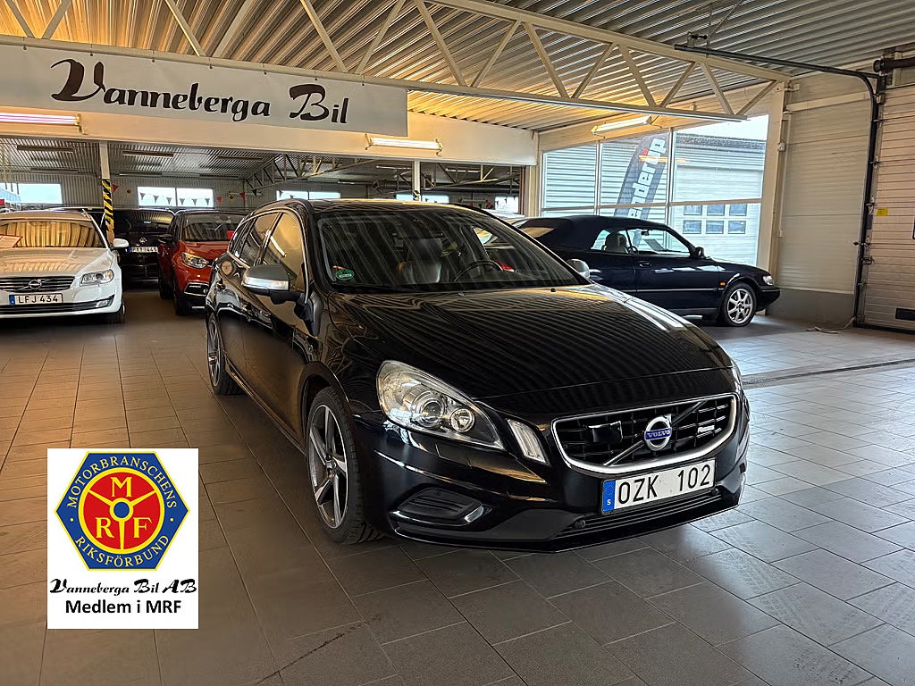 Volvo V60 D4 AWD Geartronic R-Design Euro 5