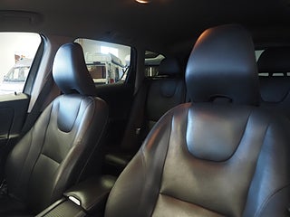 SUV Volvo XC60 14 av 25