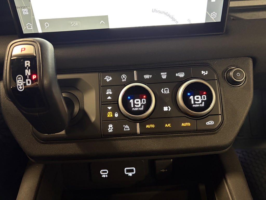 Land Rover Defender 2023 - miniatyr 16