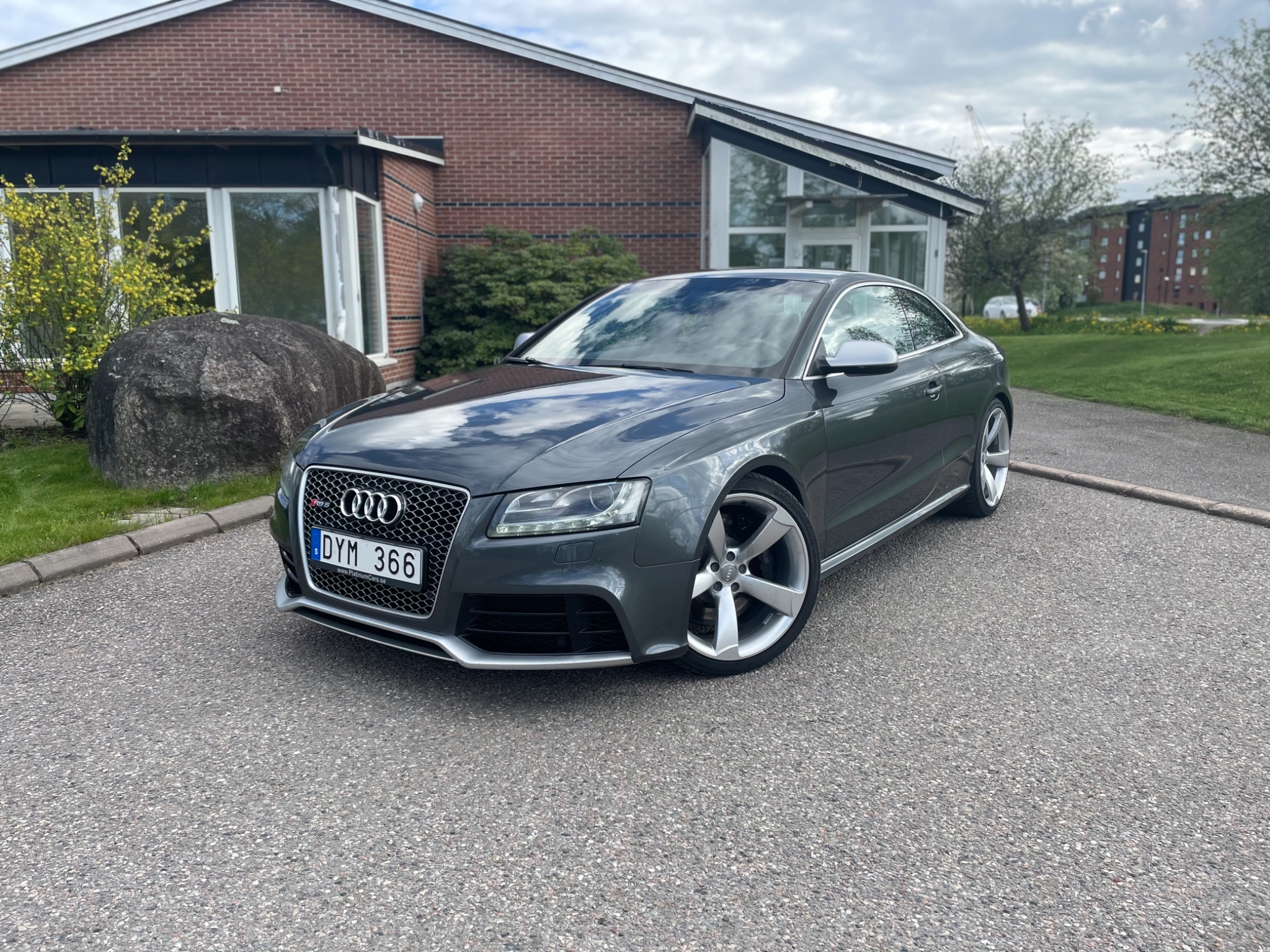 Audi RS5 2011, bild 2/48