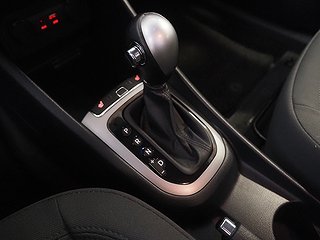Halvkombi Kia Rio 17 av 18