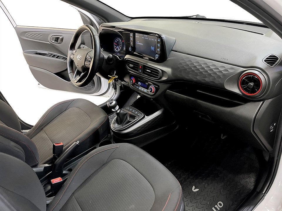 Bild på Hyundai i10 N-Line 1,0 T-GDI 100hk - B-KAMERA, RATTVÄRME