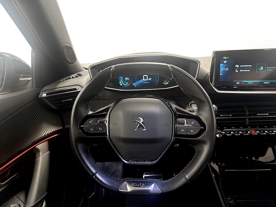 Bild på Peugeot E-2008 GT Pack 50kWh 136hk Aut B-KAMERA CARPLAY