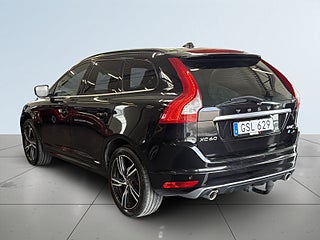 Volvo XC60 D5 AWD Classic R-Design S&V-hjul Pano Kamera Drag Skinn – bild 5