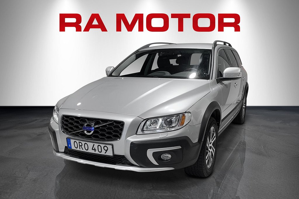 Volvo XC70 D4 AWD Momentum | 1 ÄGARE | LÅGA MIL | DRAG 2015