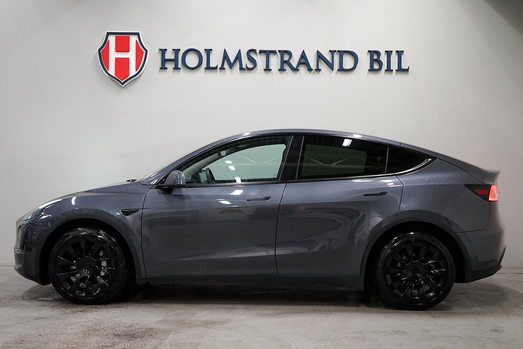 Tesla Model Y Long Range AWD 514hk Värmepump AMD Ryzen Pano