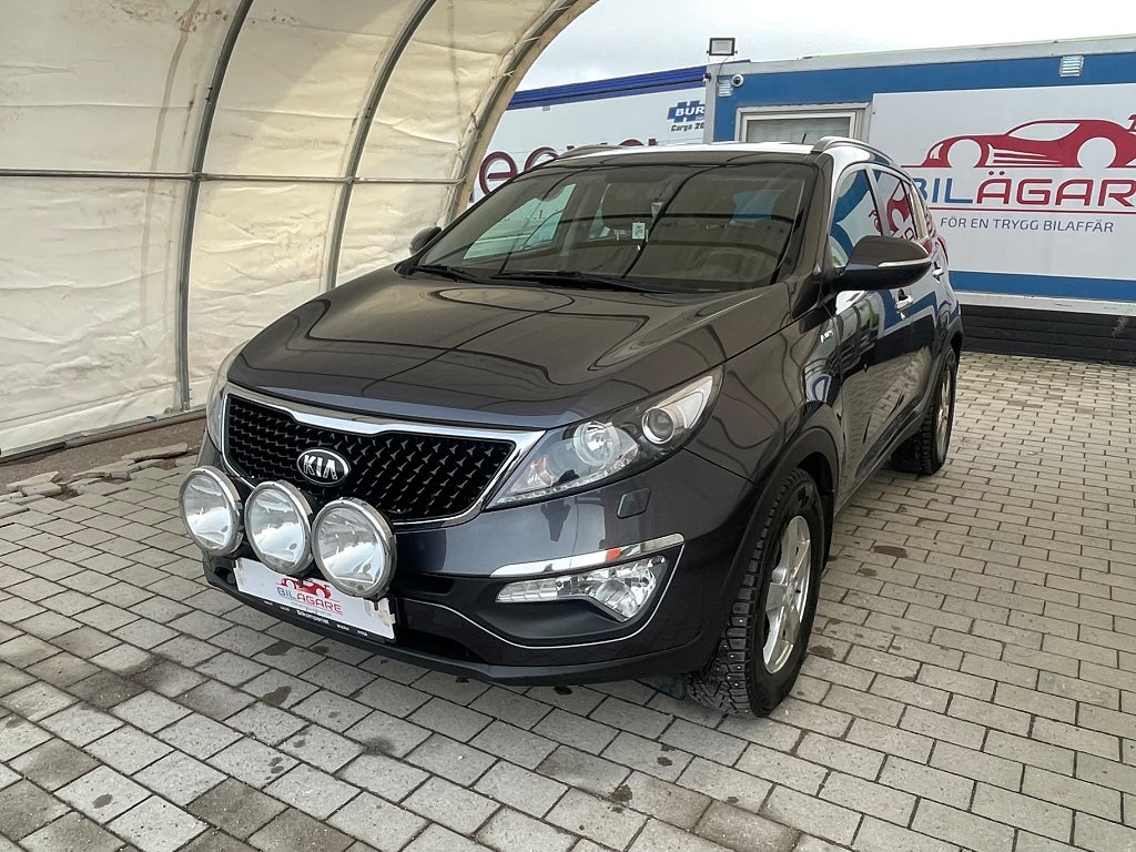 Kia Sportage 2.0 CRDi AWD Comfort NYBES S+V GPS M-VÄRMARE P-SENS DRAG