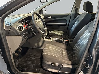 Ford Focus 5-dörrars 1.8 Flexifuel Trend Värmare S&V-däck