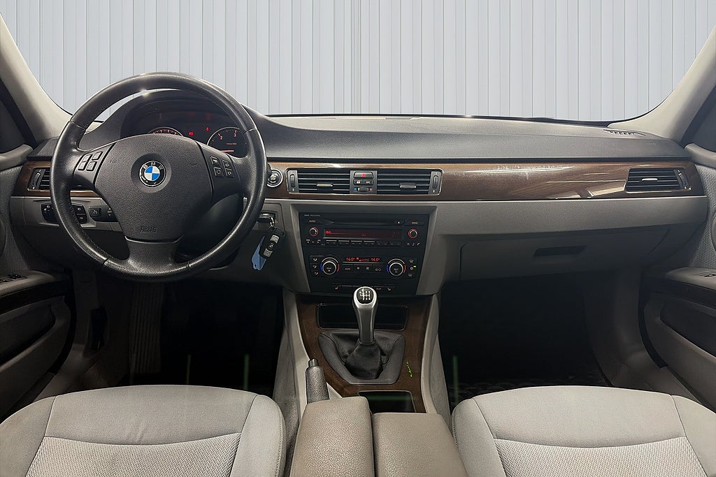 BMW 320D 2009