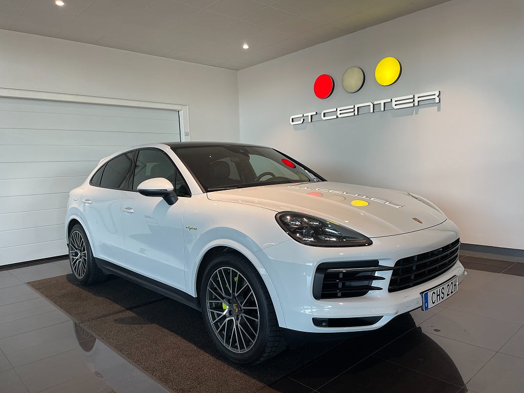 Porsche Cayenne E-Hybrid Coupé Night Vision Eldrag Sportavgas Softclose