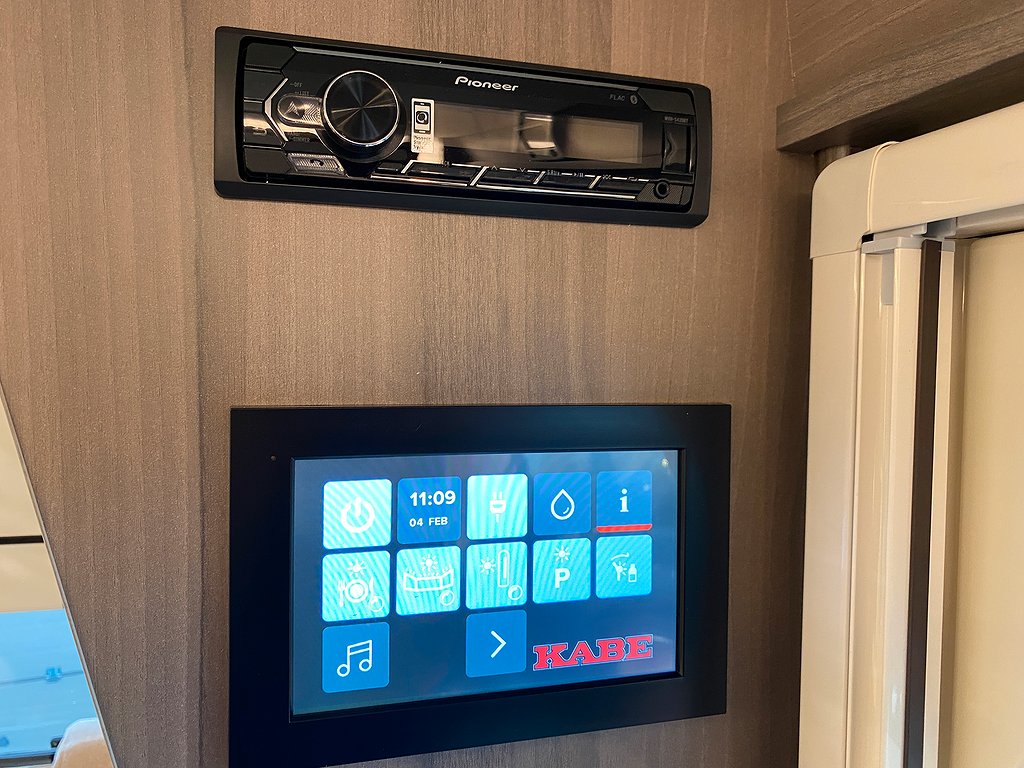 Kabe Estate 470 KS XL  - Kabe