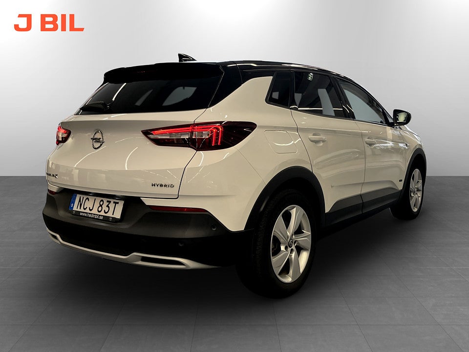 Bild på Opel Grandland X Designline PHEV 225hk Aut B-KAMERA CARPLAY NAVI