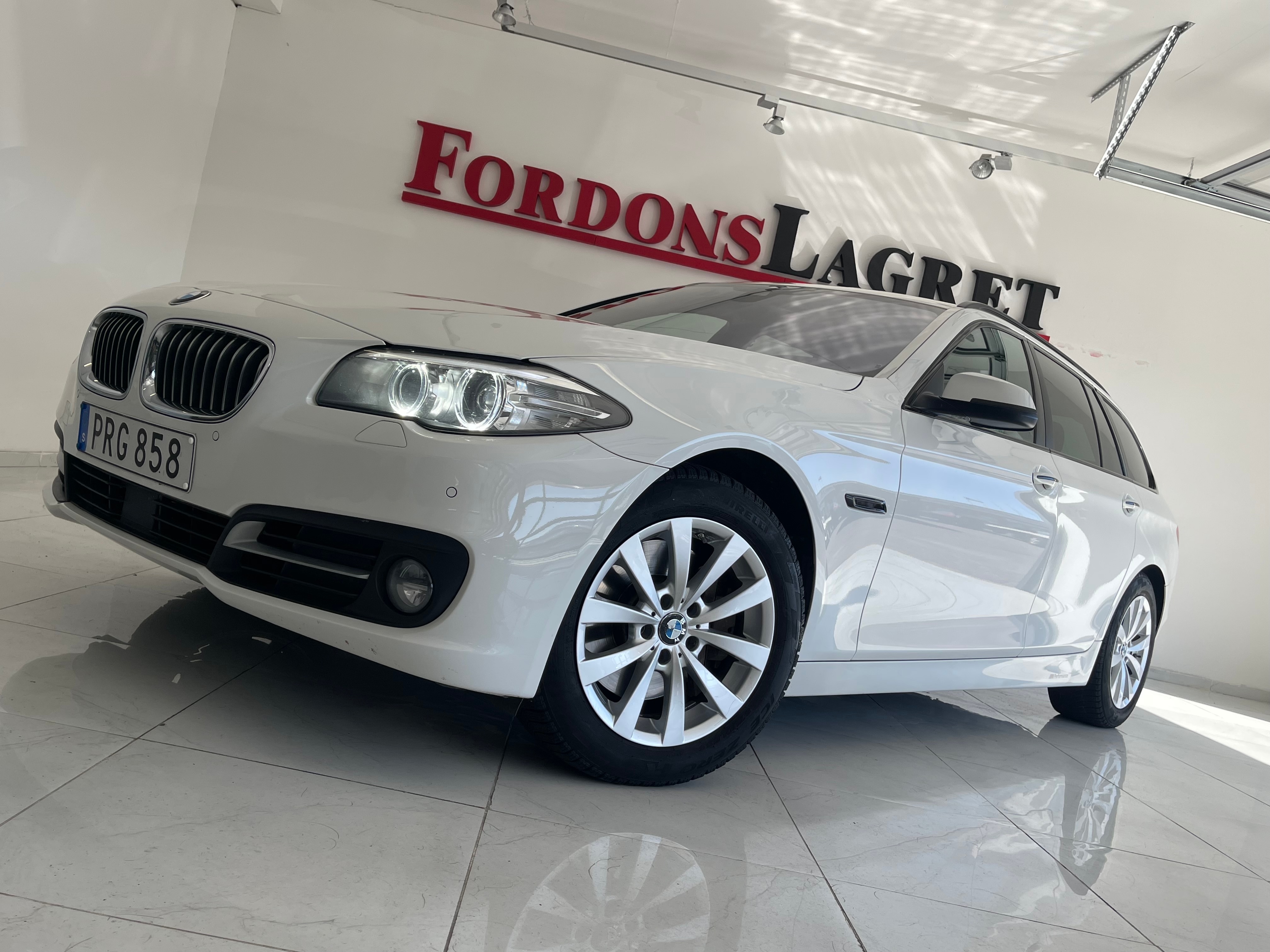 BMW 530 2014, bild 3/10