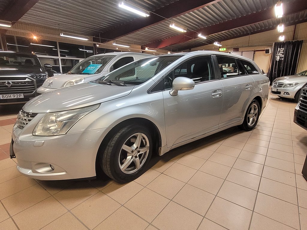 Toyota Avensis 2.0 Man Kombi Business-Pkt Drag