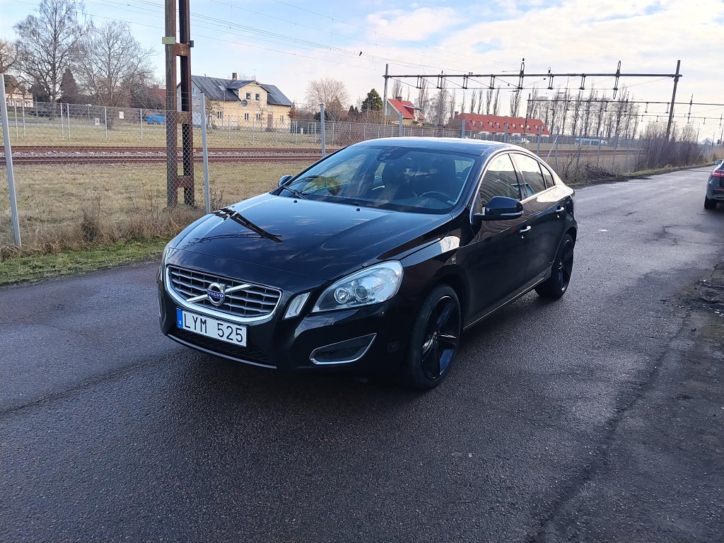 Volvo S60 T3 Momentum #SÅLD#