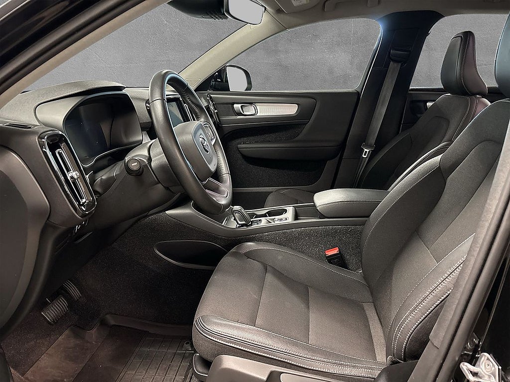 Volvo XC40 T5 Twin Engine Mom Advanced Edition