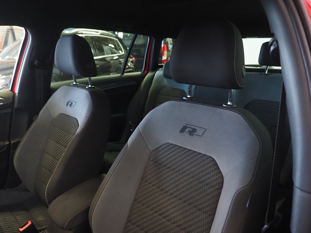 Volkswagen Golf SC 1.5 TSI 150hk DSG R-Line | Pluspaket | 2019