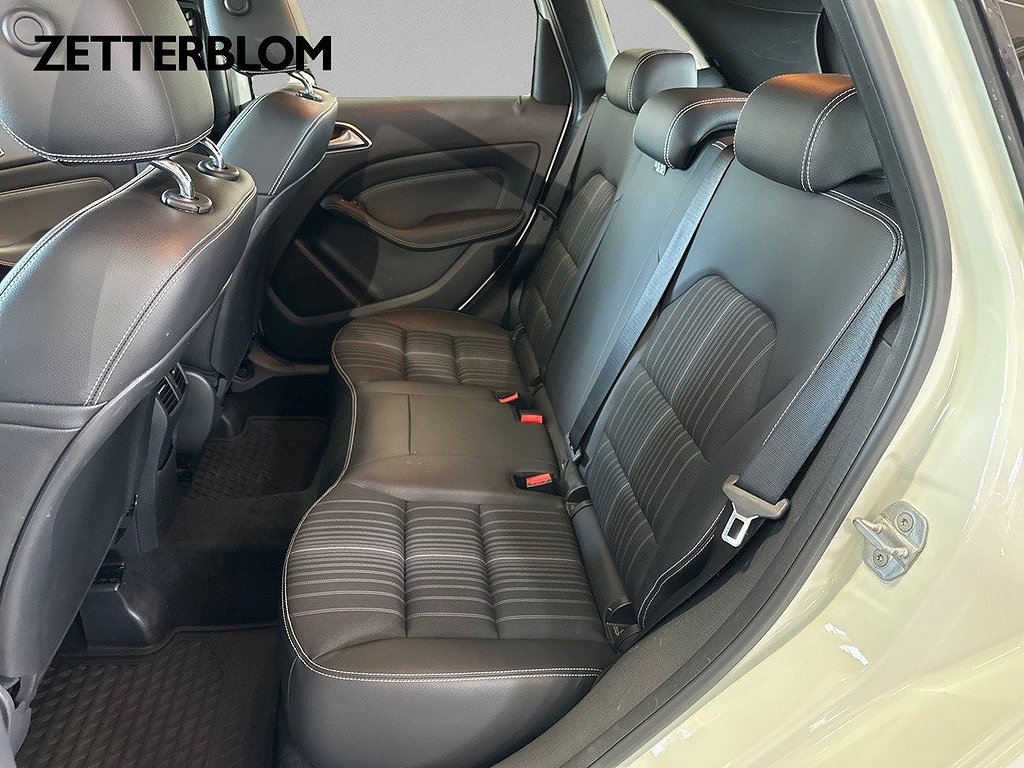Halvkombi Mercedes-Benz B 9 av 17