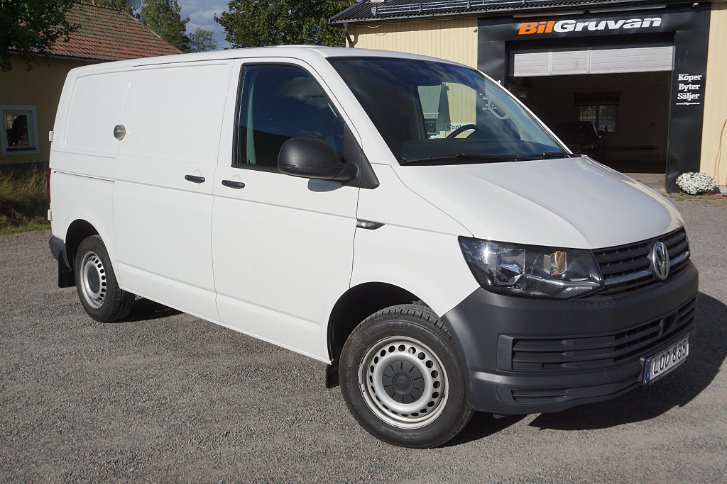 Volkswagen Transporter T30 2.0 TDI AUT/Drag/Värmare/3-Sits