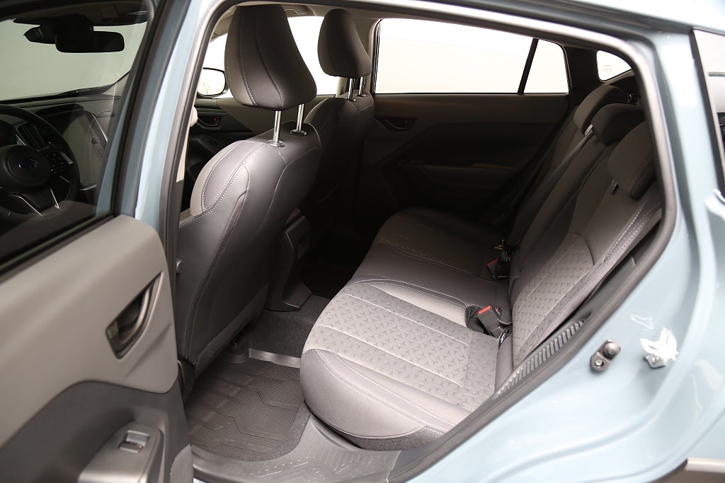 Subaru Crosstrek 2,0i X-fuel E-boxer Adventure  2,99% 2025