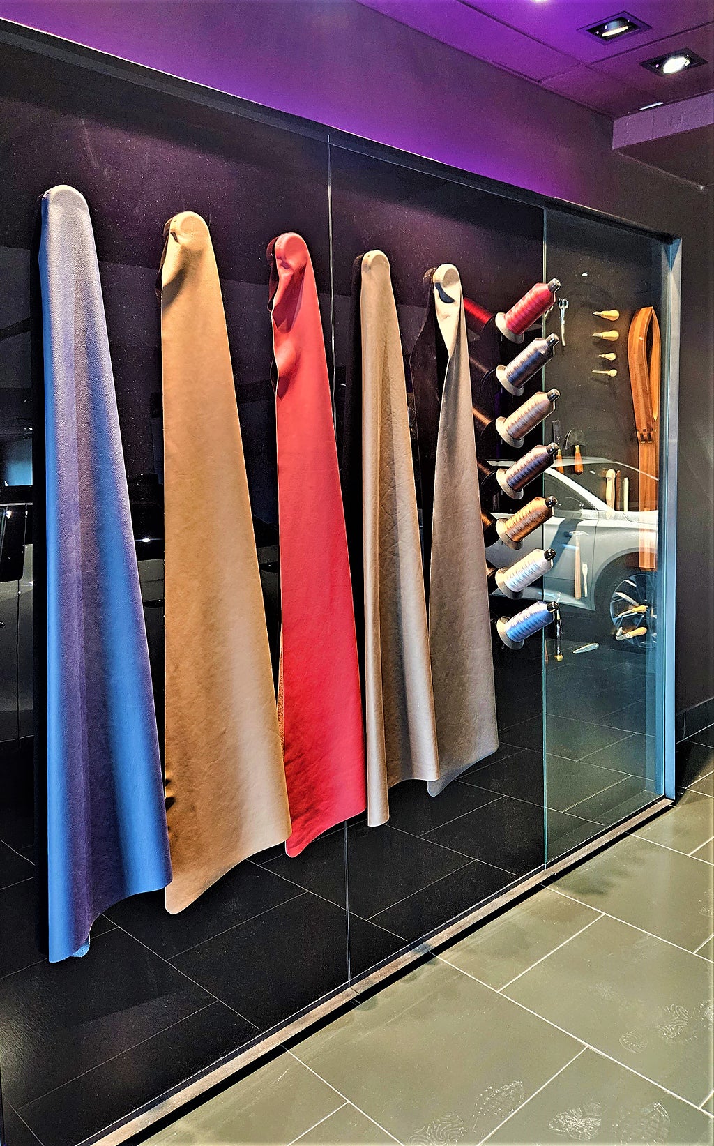 Bild på DS 7 Crossback E-Tense Performance Line+ 300hk Aut AWD - 360-KAMERA, CARPLAY, M