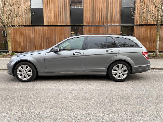 Mercedes-Benz C 180 T Kompressor BlueEFFICIENCY 5G-Tronic Classic Vhjul