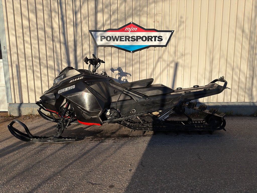 Ski-Doo Summit Expert 154" 850 E-tec  