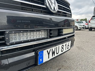 Volkswagen Multivan 2.0 TDI 4M/Drag/S&V-Däck/Highline/B-kamera/7-sits/Adap