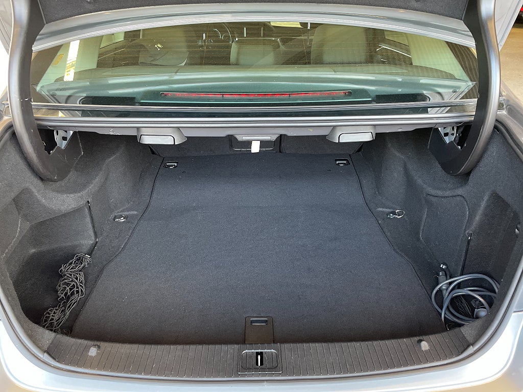 Mercedes-Benz E 2010 - miniatyr 16