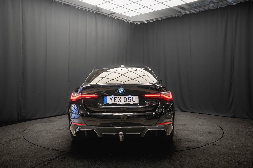 BMW i4 eDrive40 M Sport LÄDER DRAG 360° 1-ÄGARE MOMS