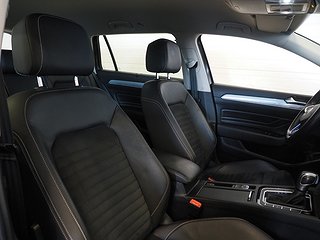 Kombi Volkswagen Passat 15 av 23